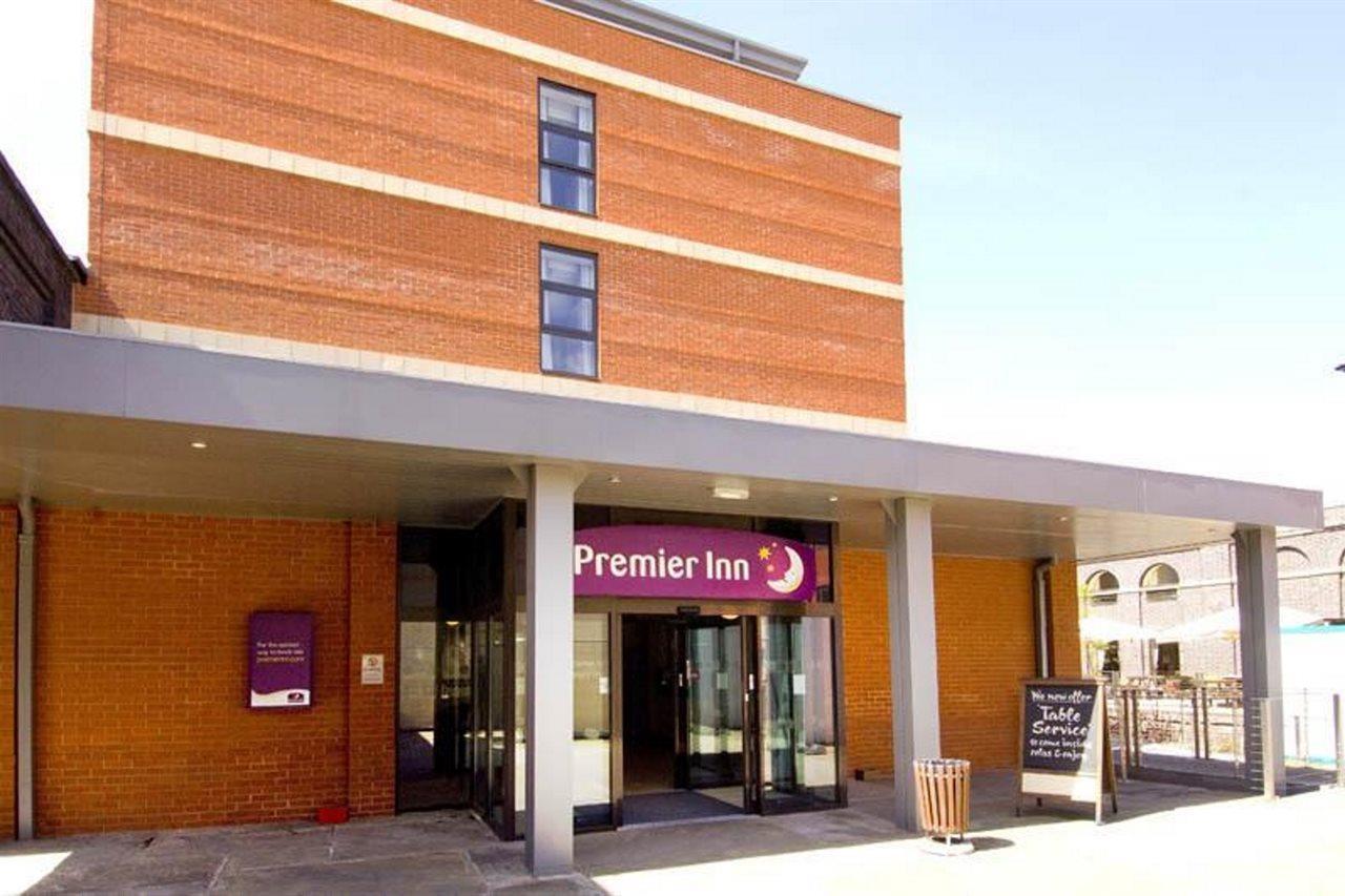 Premier Inn Wolverhampton City Centre المظهر الخارجي الصورة